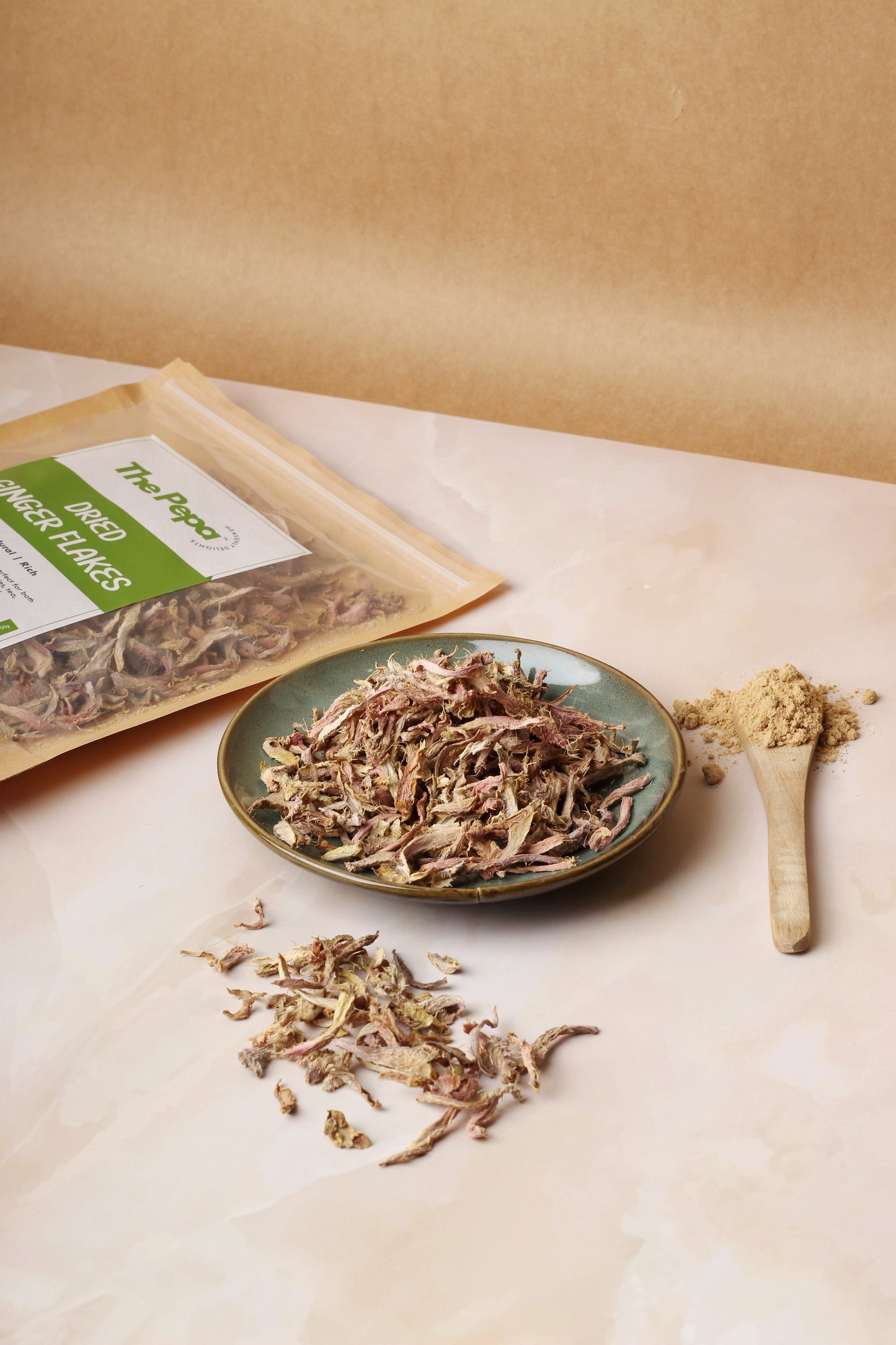 Dried Ginger Flakes